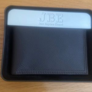 JBE EXTRA CAPACITY GENUINE LEATHER BIFOLD WALLET